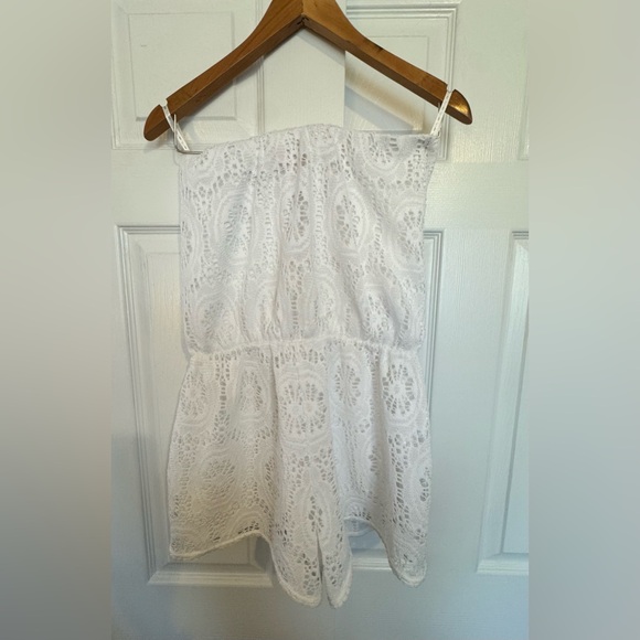Lilly Pulitzer White Lace Strapless Romper | Size M | Resort Beach Bridal - Picture 5 of 5